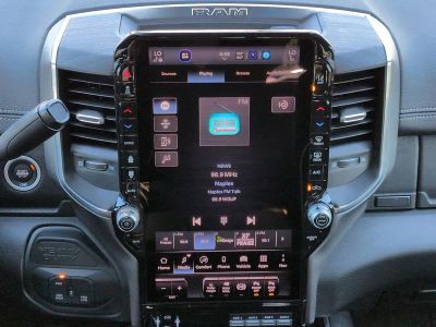 2025 Ram 3500 — photo 18 view