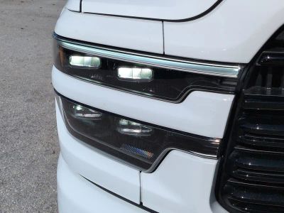 2025 Ram 3500 — photo 10 view