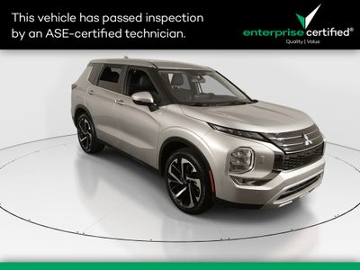 2024 Mitsubishi Outlander - Photo 1