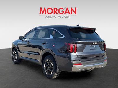 2026 Kia Sorento — photo 8 view