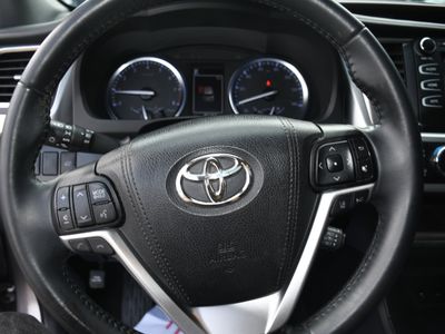 2019 Toyota Highlander - Photo 13