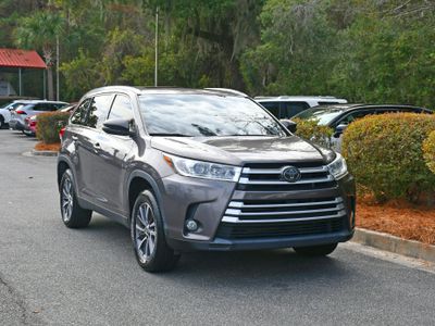 2019 Toyota Highlander - Photo 6