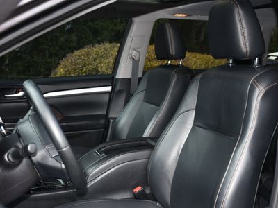 2019 Toyota Highlander - Photo 12