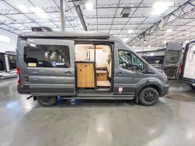 2027 Thor Motor Coach TALAVERA — photo 18 view