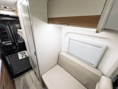 2027 Thor Motor Coach TALAVERA — photo 7 view