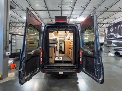 2027 Thor Motor Coach TALAVERA — side profile view
