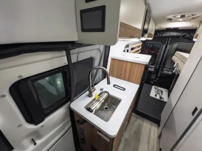 2027 Thor Motor Coach TALAVERA — photo 9 view