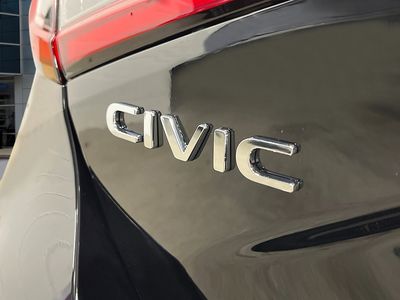 2026 Honda Civic Hatchback Hybrid - Photo 9