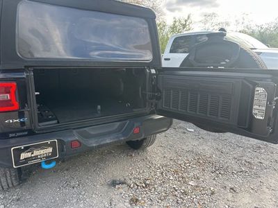 2024 Jeep Wrangler - Photo 40