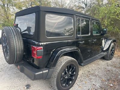 2024 Jeep Wrangler - Photo 37