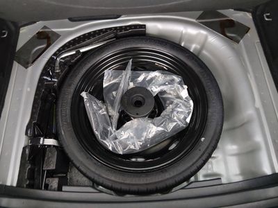 2024 Volkswagen Taos - Photo 18