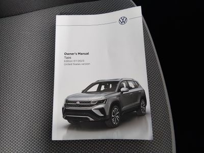 2024 Volkswagen Taos - Photo 21