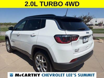 2025 Jeep Compass - Photo 15