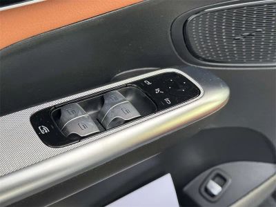 2026 Mercedes-Benz GLC — photo 17 view