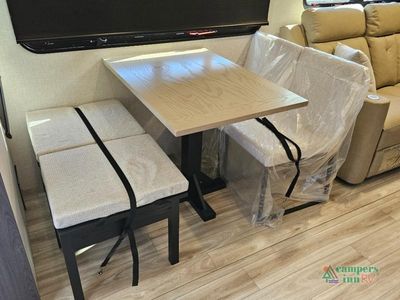 2026 Venture RV SportTrek Touring Edition - Photo 32
