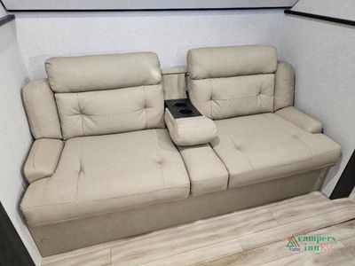 2026 Venture RV SportTrek Touring Edition - Photo 49