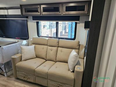 2026 Venture RV SportTrek Touring Edition - Photo 35