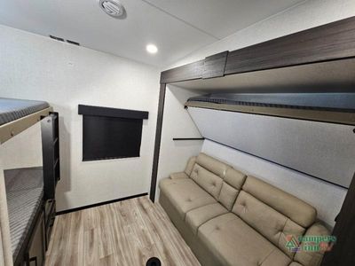 2026 Venture RV SportTrek Touring Edition - Photo 43
