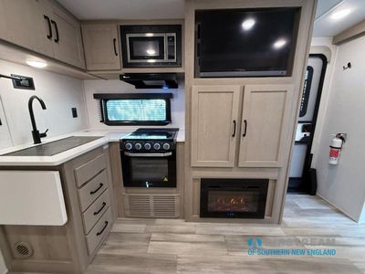 2024 Forest River Rockwood Mini Lite — photo 9 view