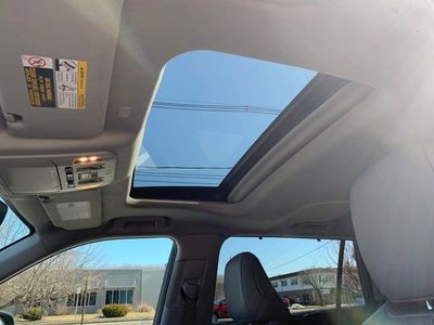 2022 Toyota Highlander XLE - Photo 28