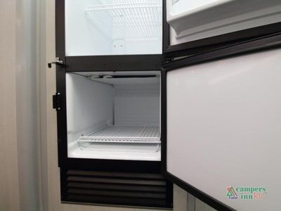 2026 Grech RV Strada-ion — photo 13 view