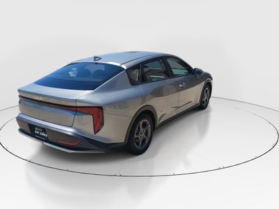 2025 Kia K4 — photo 7 view