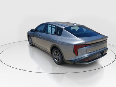2025 Kia K4 — detail view