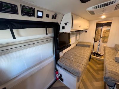 2026 Winnebago TRAVATO - Photo 12