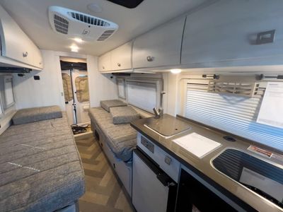 2026 Winnebago TRAVATO - Photo 7