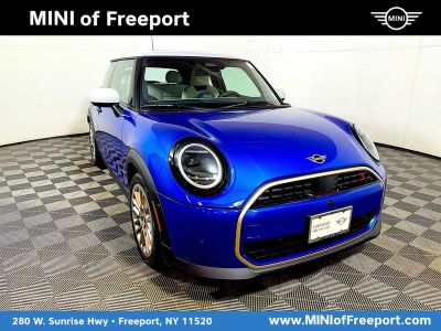 2025 MINI Hardtop 2 Door - Photo 1