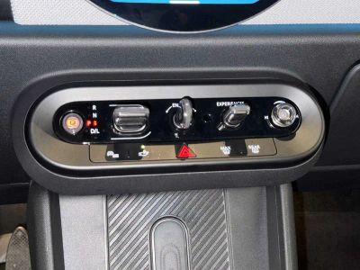 2025 MINI Hardtop 2 Door - Photo 18