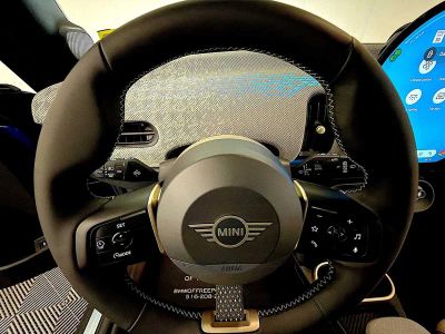 2025 MINI Hardtop 2 Door - Photo 13