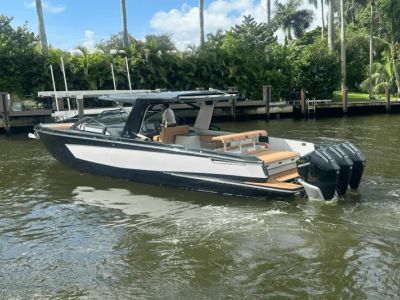 2024 Aviara AV36 Outboard - Photo 6