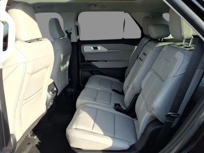 2026 Ford Explorer — detail view
