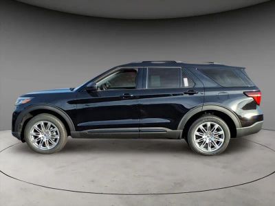 2026 Ford Explorer — side profile view