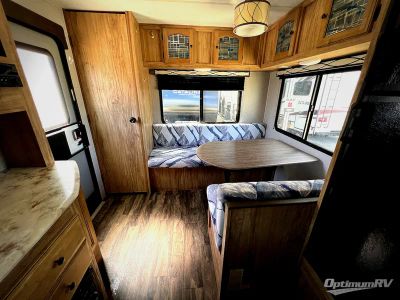 2019 Coachmen Freedom Express Ultra Lite — engine compartment view