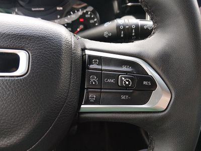 2023 Jeep Compass — photo 13 view