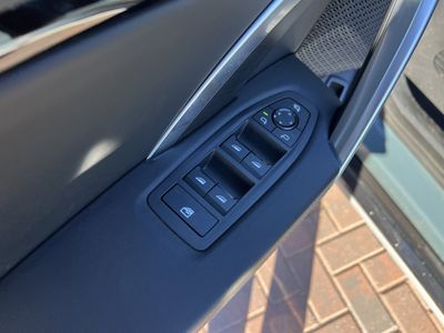 2026 Pre-Owned 2025 BMW X1 xDrive28i - Photo 15