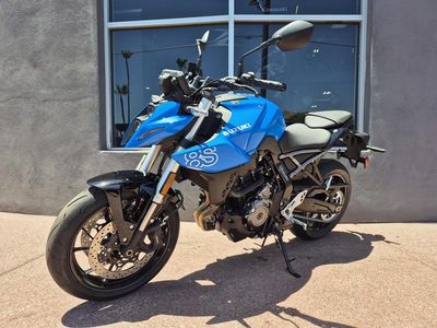 2025 Suzuki GSX-8S - Photo 1