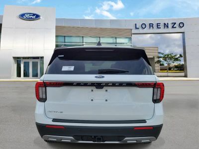 2026 Ford Explorer — detail view
