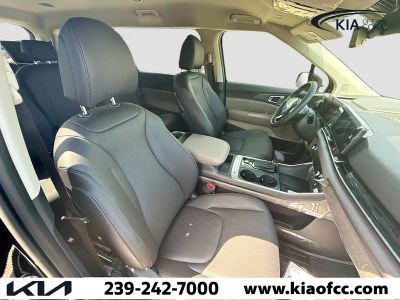 2026 Kia Carnival — photo 15 view