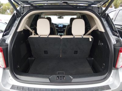 2023 Ford Explorer — photo 11 view
