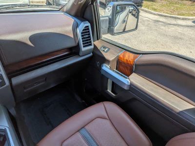 2019 Ford F-150 — photo 18 view