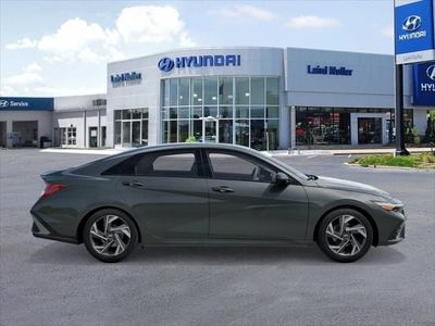 2026 Hyundai Elantra - Photo 7