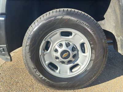 2025 Chevrolet Silverado 2500 HD — photo 12 view