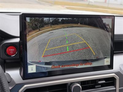 2025 Toyota Tacoma Hybrid - Photo 13