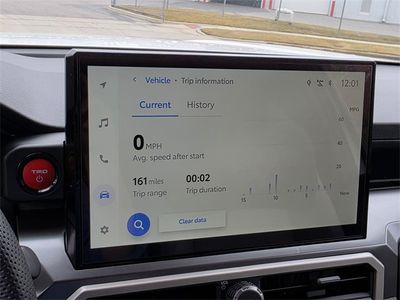 2025 Toyota Tacoma Hybrid - Photo 15