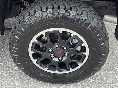 2025 Toyota Tacoma Hybrid - Photo 37