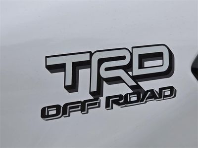 2025 Toyota Tacoma Hybrid - Photo 32