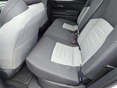 2025 Toyota Tacoma Hybrid - Photo 10